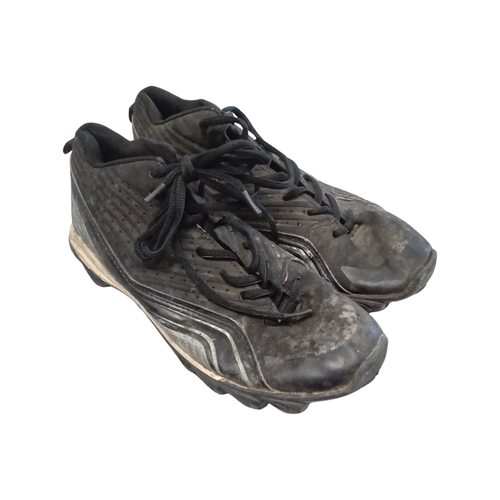 Vist Large View of Product Image Which is Baseball and Softball Baseball and Softball Cleats