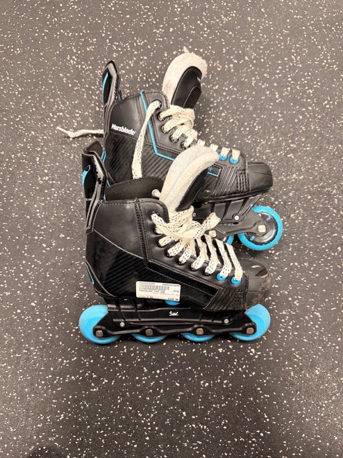 Vist Large View of Product Image Which is Used MARSBLADE FMT ONE Junior Aggressive Skates Black Junior 04