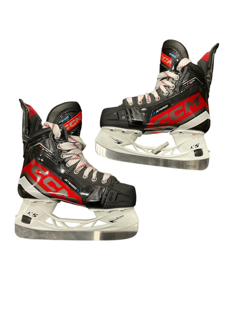 Vist Large View of Product Image Which is Used CCM JETSPEED FT6 PRO SKATE Junior Hockey Skate Junior 02