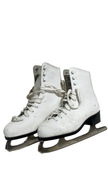 Vist Large View of Product Image Which is Used CCM PIROUETTE Girls Figure Skate White Junior 02