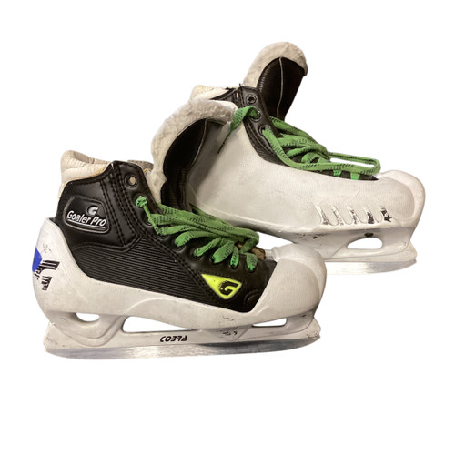 Vist Large View of Product Image Which is Used Graf CO3R4 Junior Goalie Skate Junior 04