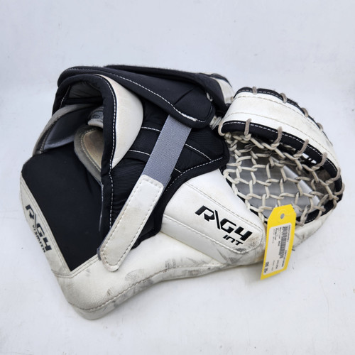 Vist Large View of Product Image Which is Used Warrior RG4 Inter Goalie Catcher White