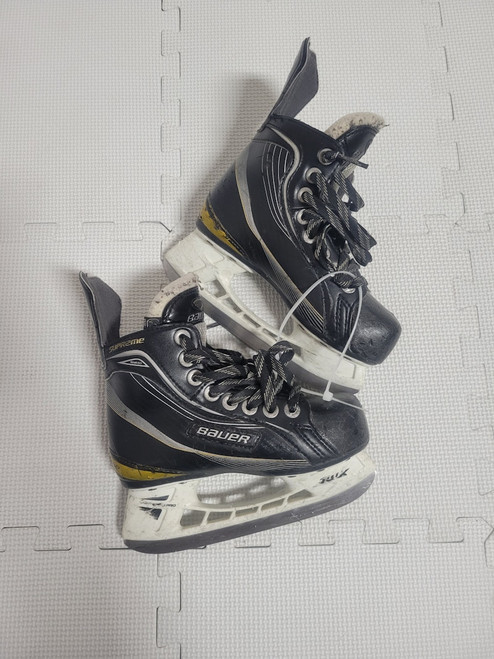 Vist Large View of Product Image Which is Bauer Skates Ice Hockey Skates