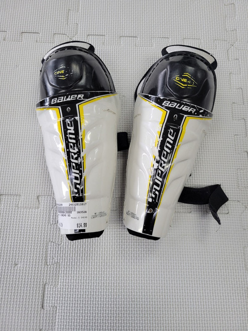 Vist Large View of Product Image Which is Bauer Hockey Hockey Shin Guards
