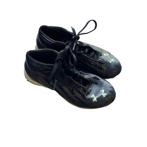 Vist Large View of Product Image Which is Under Armour Football Football Cleats