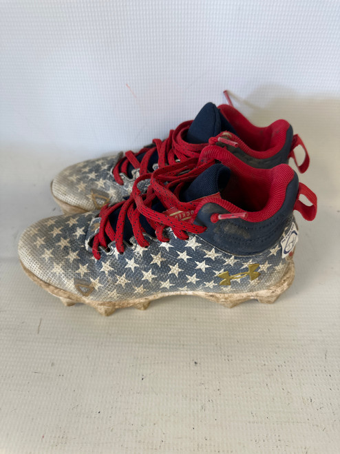 Vist Large View of Product Image Which is Used Under Armour USA MOLDED CLEATS Jr FB Cleats White/Red/Navy Junior 04