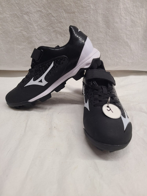 Vist Large View of Product Image Which is Mizuno Baseball and Softball Baseball and Softball Cleats