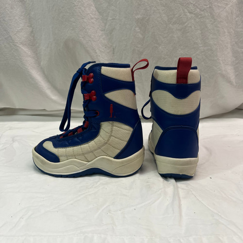 Vist Large View of Product Image Which is Used Liquid BOOTS Boys Snowboard Boots Royal Blue Junior 02
