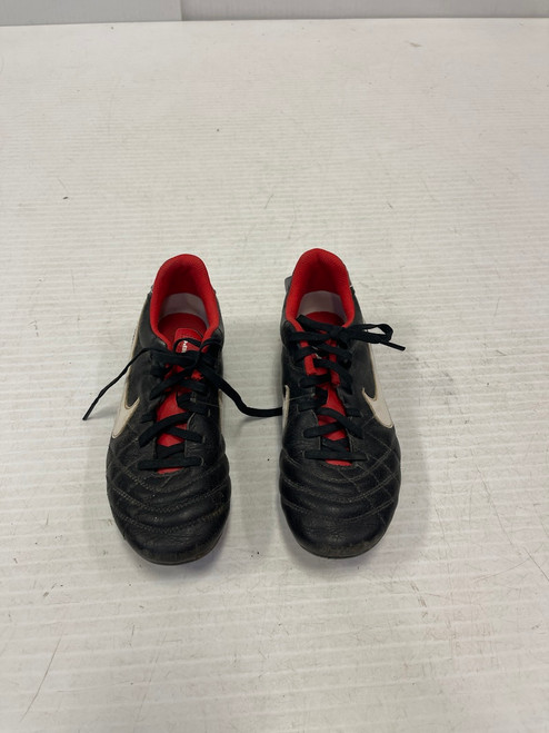 Vist Large View of Product Image Which is Nike Soccer Soccer Outdoor Cleats