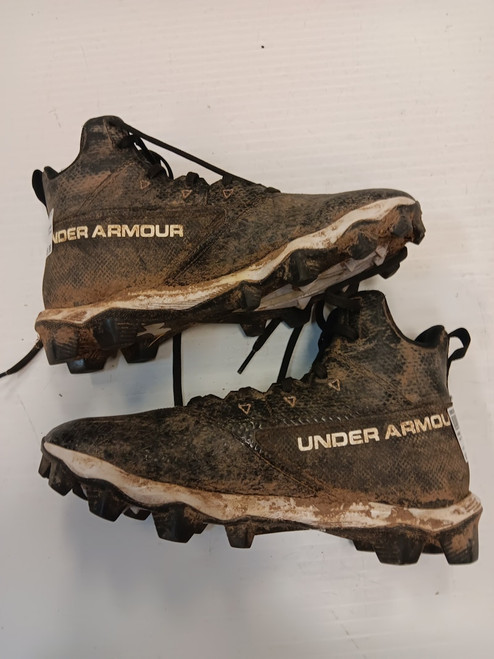 Vist Large View of Product Image Which is Under Armour Football Football Cleats