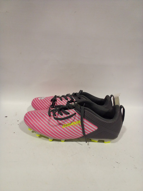 Vist Large View of Product Image Which is Saucony Track and Field Track and Field Cleats
