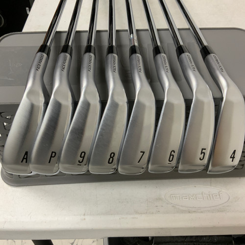 Used Srixon ZX4 FACE FORGED 4I-GW/AW Regular Flex Steel Shaft Iron Sets 11762-S000053428