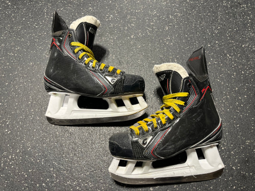 Vist Large View of Product Image Which is Used Graf PK7700 Junior Hockey Skate Junior 02 11285-S000178137