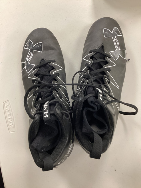 Vist Large View of Product Image Which is Under Armour Football Football Cleats