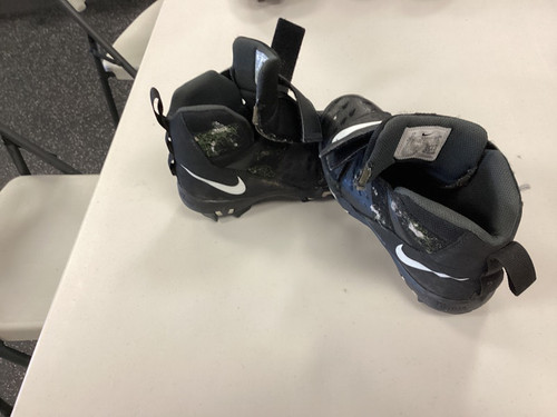 Vist Large View of Product Image Which is Nike Football Football Cleats