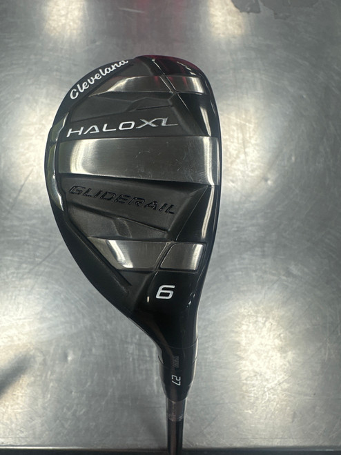 Vist Large View of Product Image Which is New CLEVELAND GOLF HALO XL HY 6 27 R RH