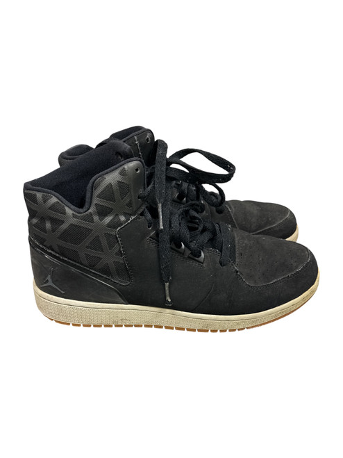 Vist Large View of Product Image Which is Basketball shoes