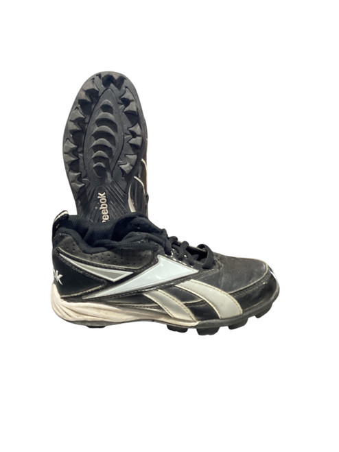 Vist Large View of Product Image Which is Used Reebok Youth FB Cleats Black Youth 12.5