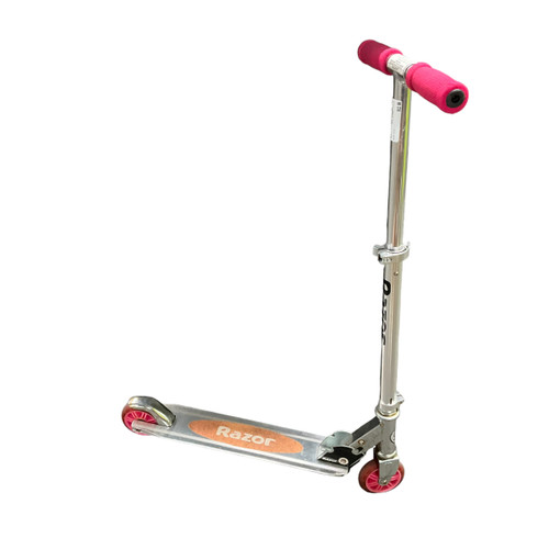 Used Razor 2 WHEEL SCOOTER Scooter Pink 11484-S000266499