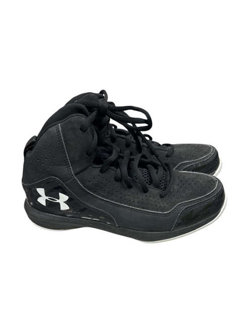 Vist Large View of Product Image Which is Basketball shoes