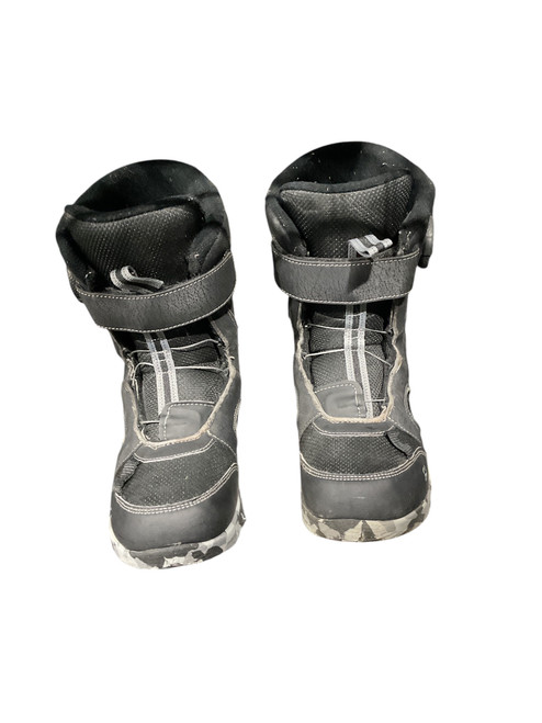 Vist Large View of Product Image Which is Used Ride NORRIS Boys Snowboard Boots None Junior 02