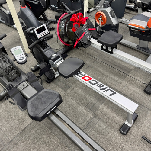 Used Lifecore R99 Rowing Machine 11506-S000267390