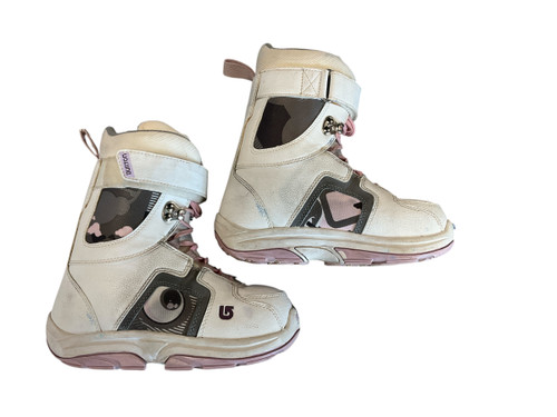 Vist Large View of Product Image Which is Used Burton FREESTYLE Girls Snowboard Boots None Junior 03 11512-S000203804