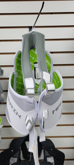 Vist Large View of Product Image Which is New Maverick Max Kidney L/XL
