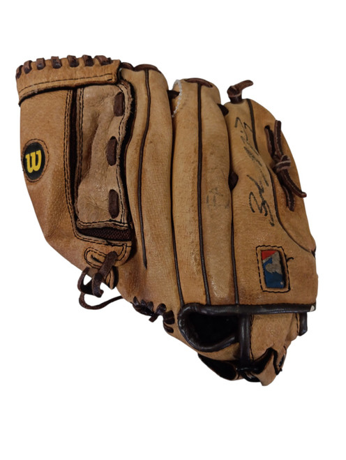 Vist Large View of Product Image Which is Used Wilson EASY CATCH BB/SB Glove LH Throw None 10 1/2"