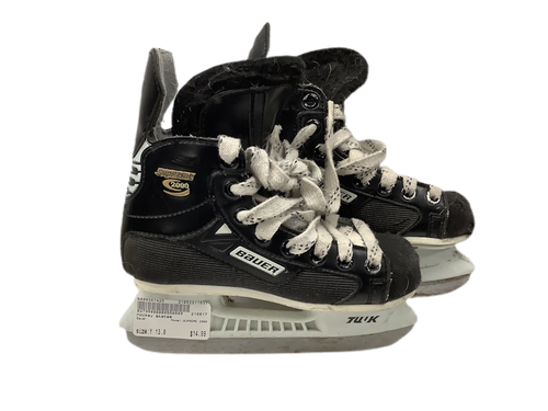 Vist Large View of Product Image Which is Bauer Skates Ice Skates / Ice Hockey Skates