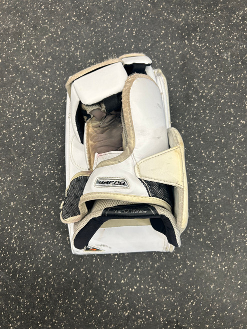 Used Vaughn V7 Junior Goalie Catcher White 11162-S000415722
