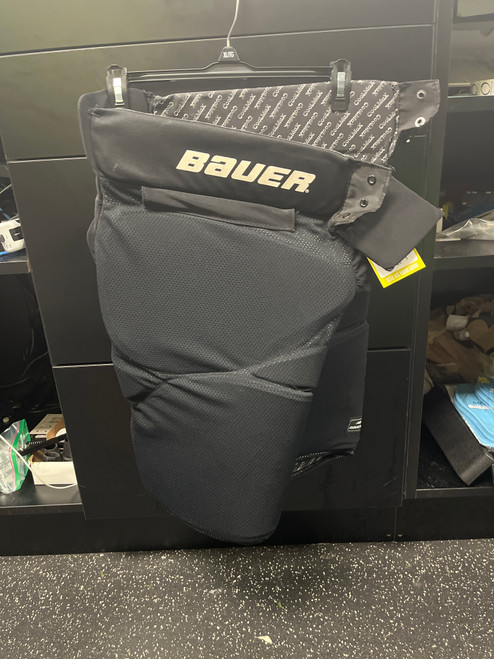 Vist Large View of Product Image Which is Used Bauer Referee Bottom MD 11801-S000034251
