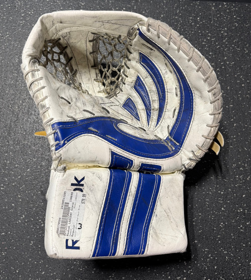 Used Reebok LARCENY Senior Goalie Catcher White And Navy Blue 11285-S000179594