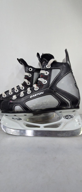 Vist Large View of Product Image Which is Used Easton X-TREME STEALTH Junior Hockey Skate Junior 01