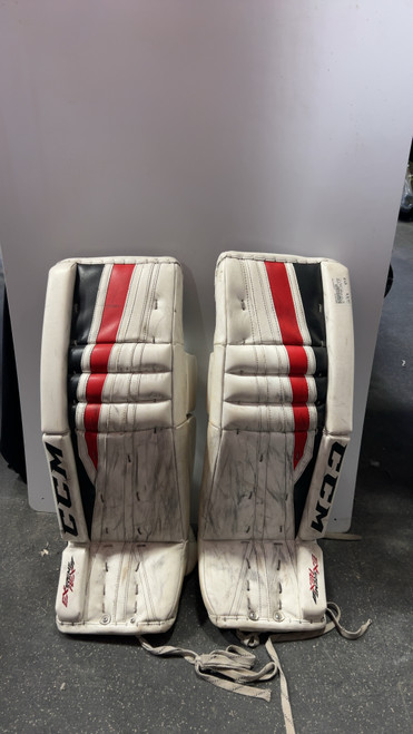 Used CCM EXTREME FLEX 2 Goalie Leg Pads Senior White 30" 11727-S000185739