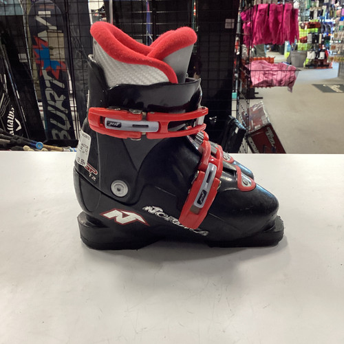 Vist Large View of Product Image Which is Used Nordica GP T2 Boys DH Ski Boot Black 175 MP - Y11