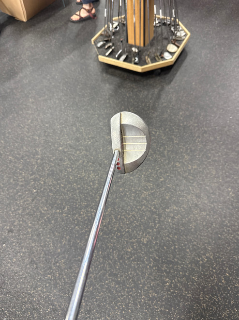 Vist Large View of Product Image Which is Used Titleist SCOTTY CAMERON RED X Mens Putter RH