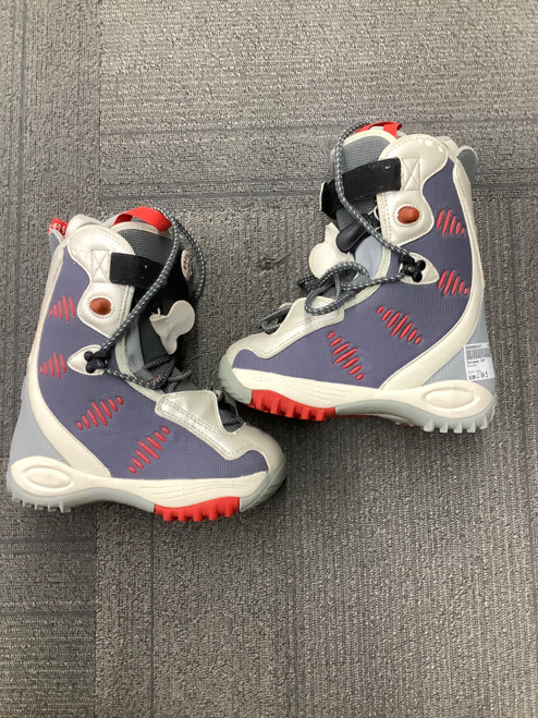 Vist Large View of Product Image Which is Used Salomon IVY Boys Snowboard Boots Grey Junior 04.5