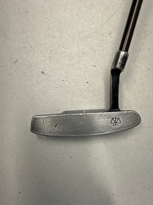 Vist Large View of Product Image Which is Used Daiwa 6512 PRO BALANCE Mens Putter RH Black 33" 11835-S000187466