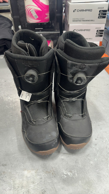 Vist Large View of Product Image Which is Used Snowshoes Mens SIZE 11