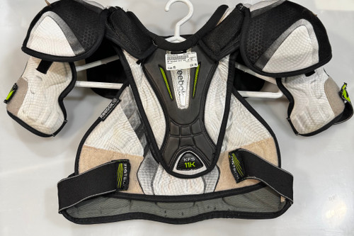 Used Reebok KFS 11K Senior Shoulder Pads MD 11615-S000256316