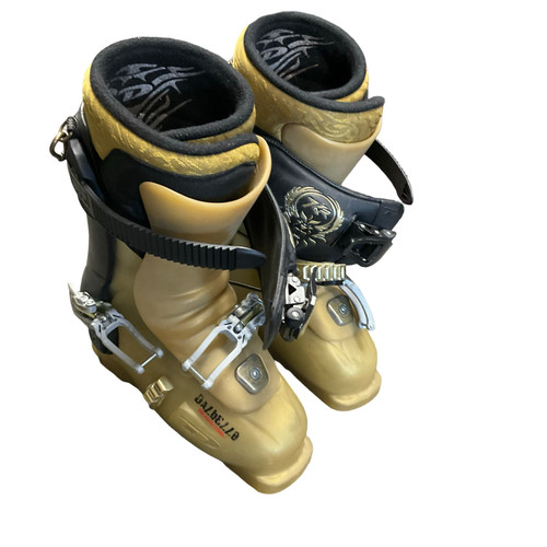 Vist Large View of Product Image Which is Used Dalbello KRYPTON Mens DH Ski Boot Gold 245 MP - M06.5 - W07.5