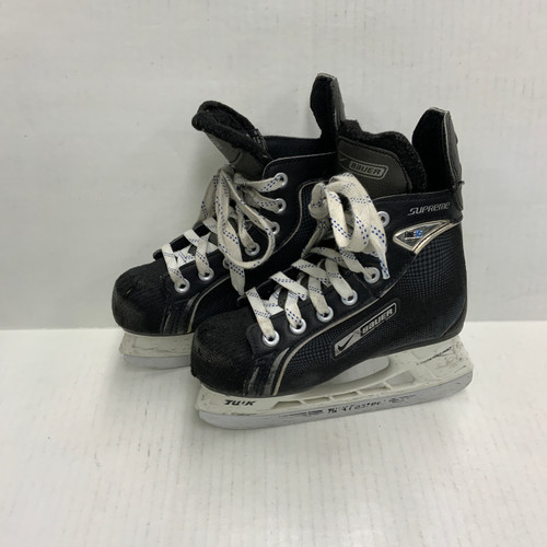 Vist Large View of Product Image Which is Used Nike BAUER SUPREME ONE05 Youth Hockey Skate Youth 13.0