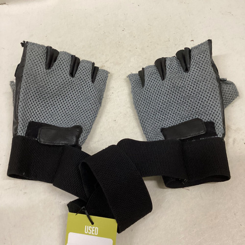 Vist Large View of Product Image Which is Used Exercise Gloves Black LG