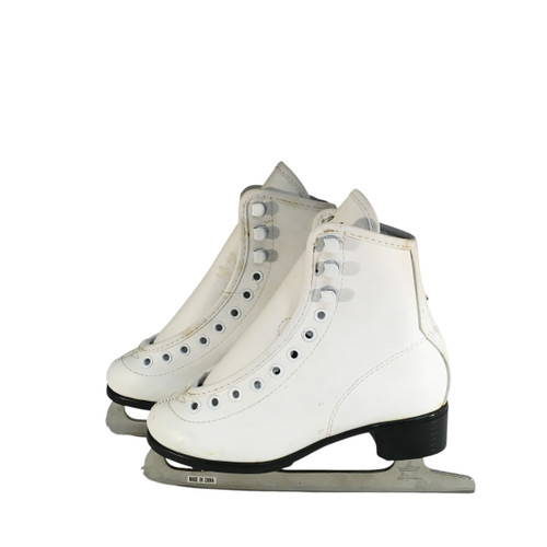 Vist Large View of Product Image Which is Used CCM Girls Figure Skate White Junior 01
