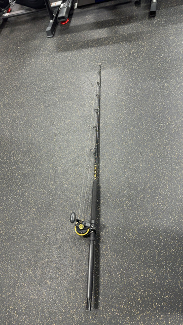 Used Penn SQUALL Rod and Reel Combo 11337-S000448179