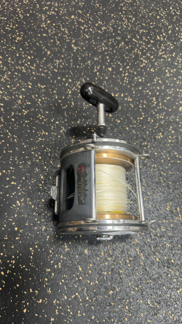 Used Penn SENATOR 115L2 Fishing Reel Only 11337-S000448186