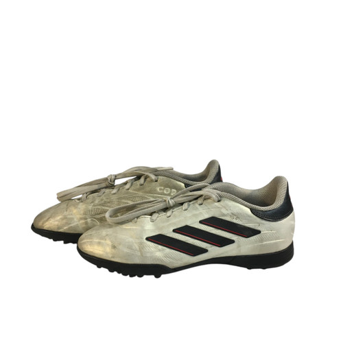 Vist Large View of Product Image Which is Used Adidas Soccer Indoor Shoes White Junior 03.5
