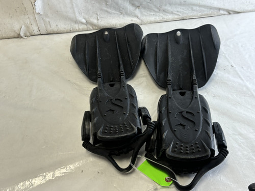 Used ScubaPro SEAWING NOVA Scuba Dive Fins Black MD 11731-S000126462