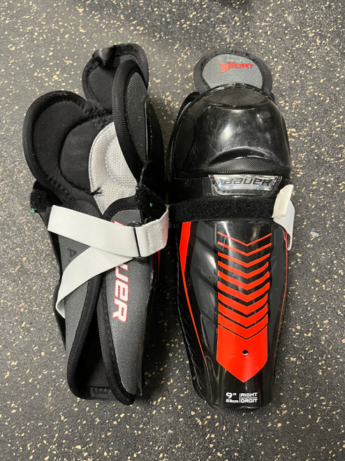 Used Bauer LIL SPORT Junior Shin Guards Black 9" 11774-S000077289